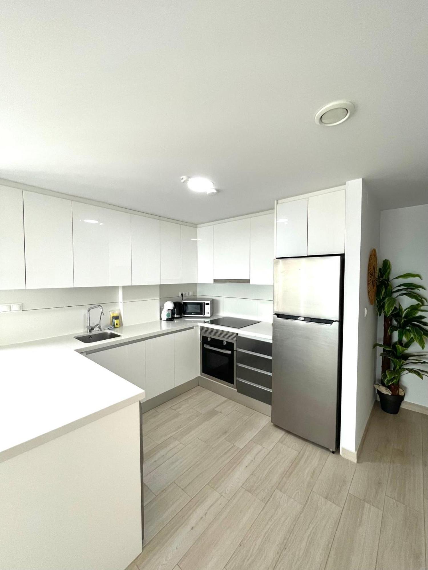 Luxury And Modern Beach Apartment With Sea Views 拉马他 外观 照片