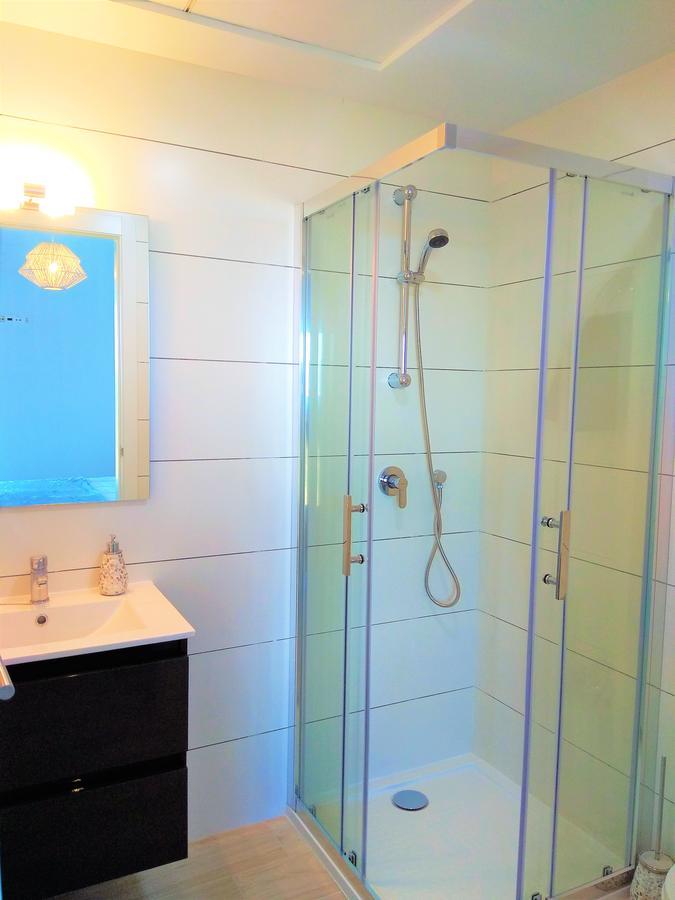 Luxury And Modern Beach Apartment With Sea Views 拉马他 客房 照片
